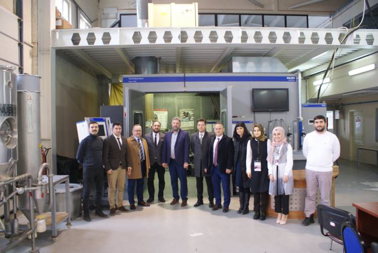 Savunma Sanayi Yetkililerinden Ziyaret